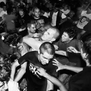 Disco Destruir Todo de Nuevo de Cuchillazo