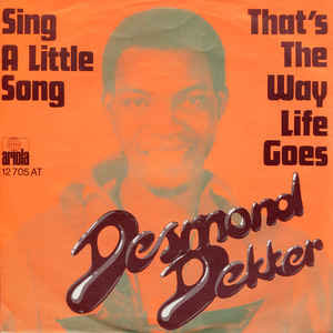 Disco Sing A Little Song de Desmond Dekker