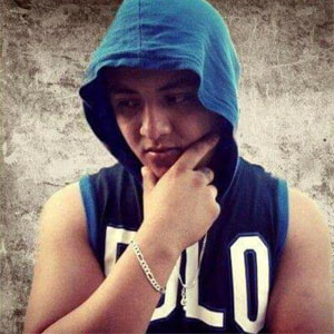 Disco Mejor Que Ayer de Jhoser