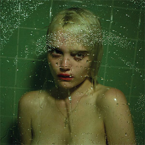 Disco Night Time, My Time de Sky Ferreira