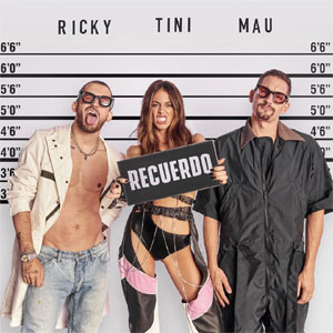 Disco Recuerdo de Tini