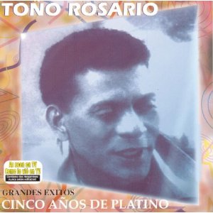 Disco Grandes Éxitos 5 Años De Platino de Toño Rosario